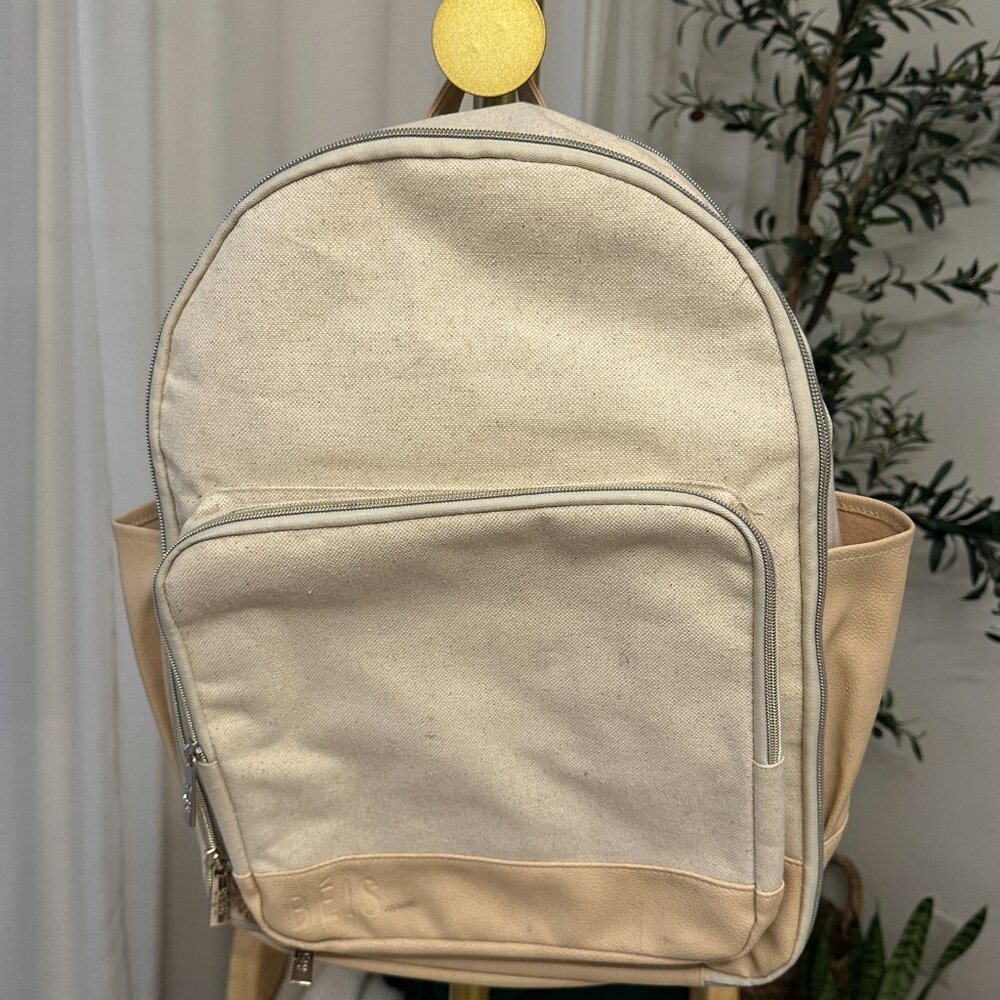 BEIS - The Travel Backpack